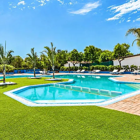 Pet Friendly In Marina With Swimming Pool *