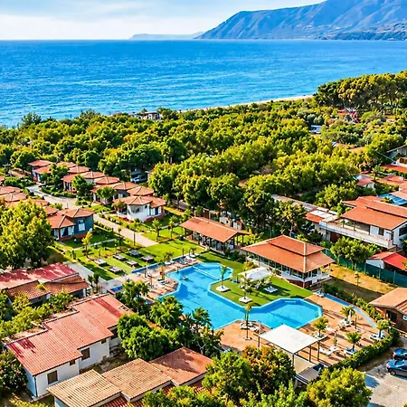 Semesterbostad Pet Friendly In Marina With Swimming Pool *